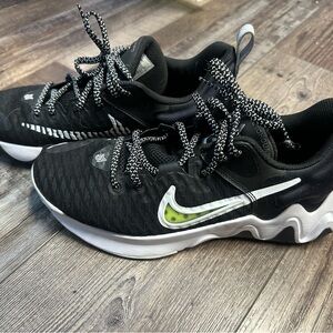 Men’s Nike Sz 9.5Giannis Immortality Basketball Shoes Black CZ4099-010